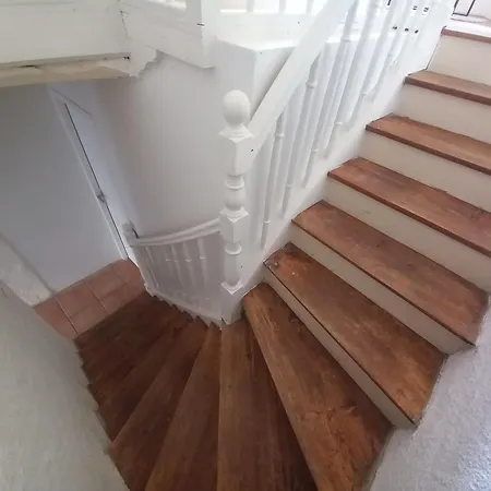 Maison Medievale Avec Jardin Dans Village Vakantiehuis *