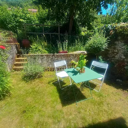 Maison Medievale Avec Jardin Dans Village Ferienhaus